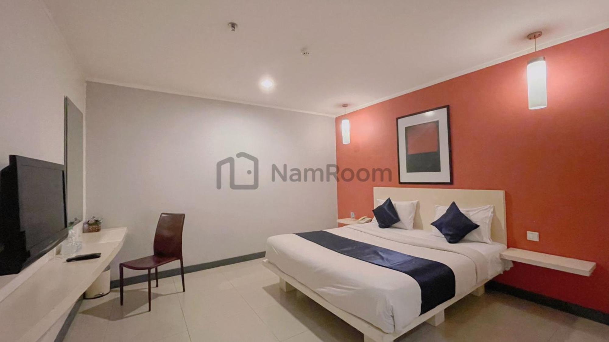 Namroom At Glodok Plaza *
